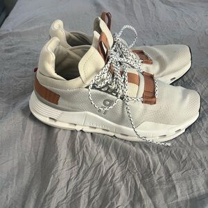 On Clouds Cloudnova women’s sneakers